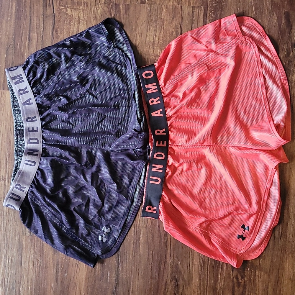2 Pair Under Armour running shorts Size Small
